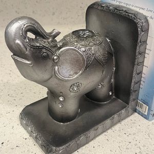 Elephant Bookends